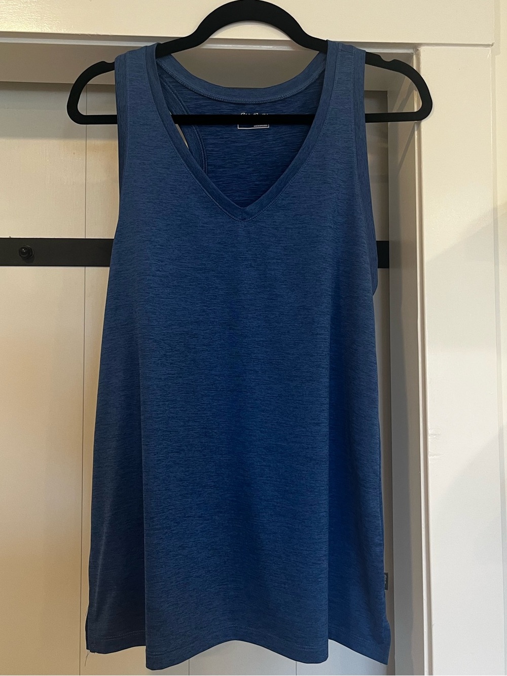 Eddie Bauer V-Neck Tank Top